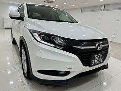 Honda Vezel 1.5X CVT 2015 White Push Start Revcam